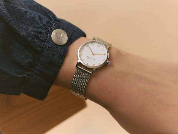 アニエスベー、新ウォッチコレクションを発売