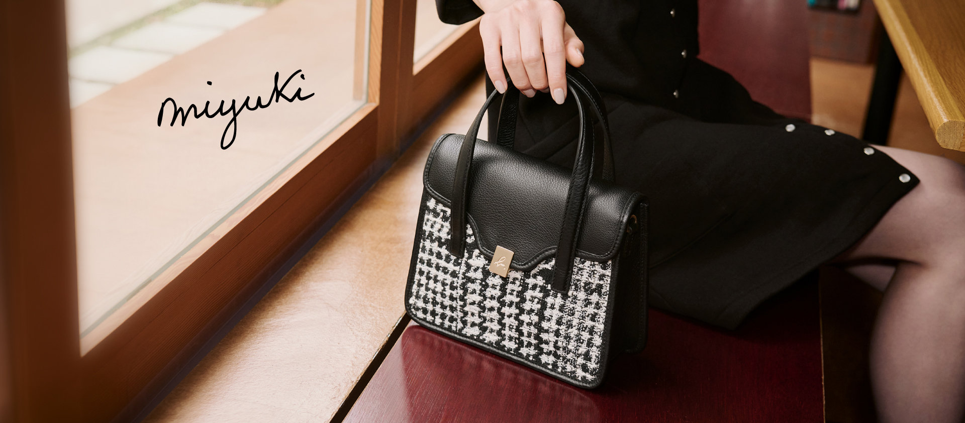 美品⭐︎アニエスベーノーカラー ジャケット 羊革 サーモンピンク 短丈 ウィメンズ｜agnès b.｜アニエスベー公式オンラインブティック
