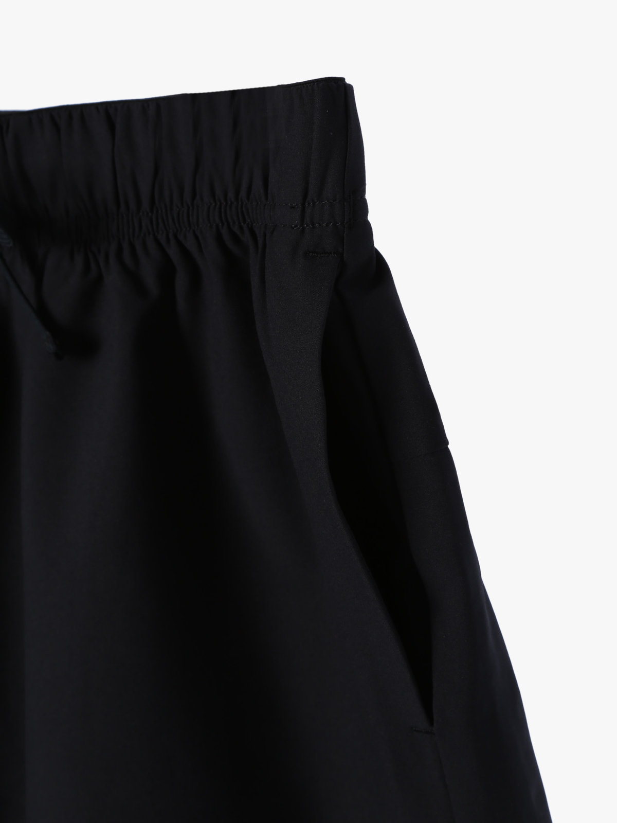 FEMME ウィメンズ agnes b. x arena ショートパンツ ブラック