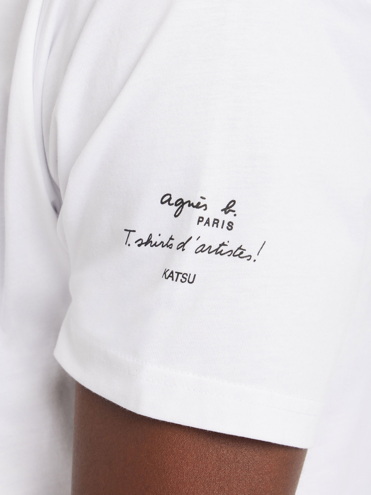 HOMME メンズ メンズ オーガニックコットン プリント 半袖 アーティスト Tシャツ ”KATSU” ホワイト