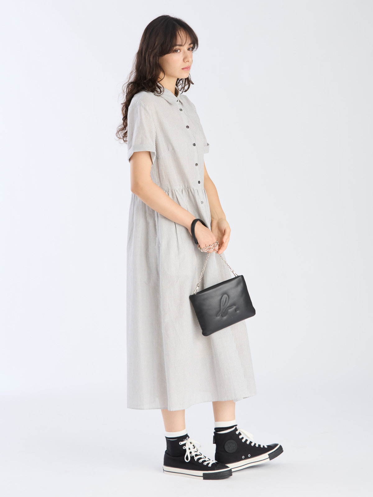To b. by agnès b. 【Outlet】ストライプ コットンボイル ショートスリーブ ワンピース ブラック