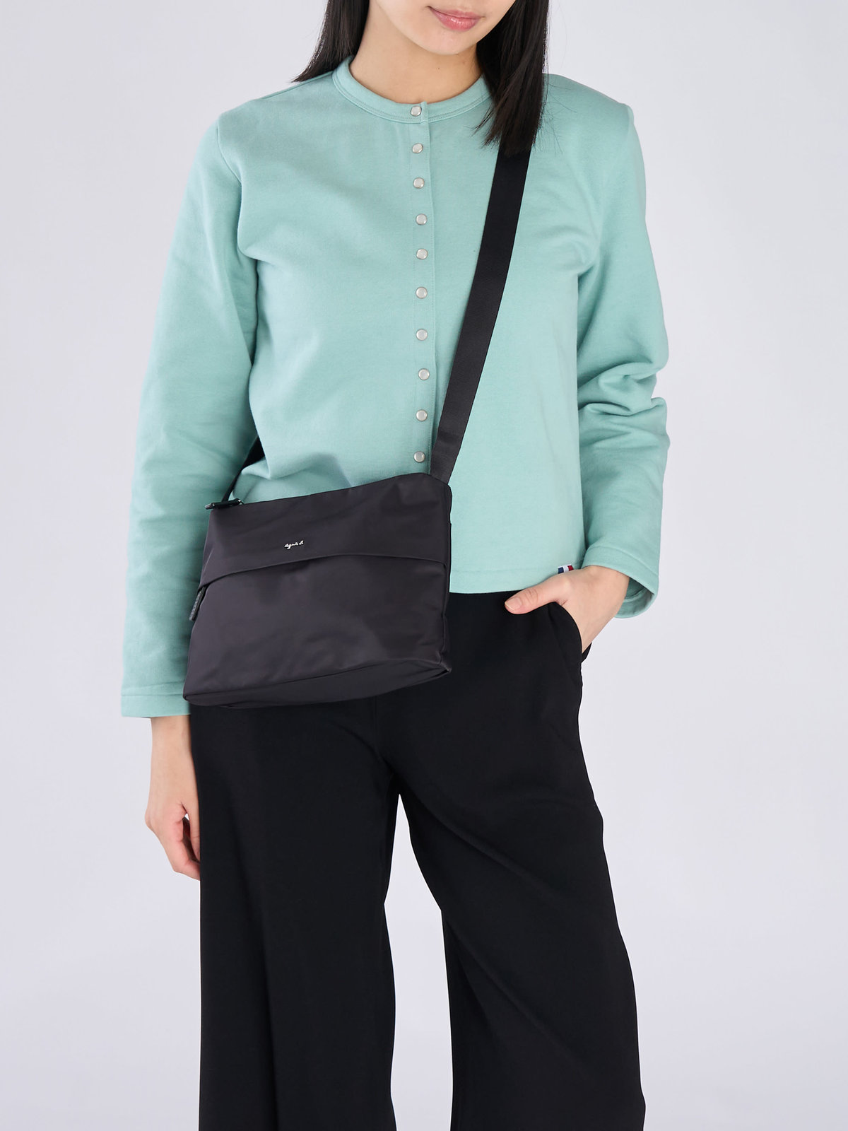 VOYAGE ウィメンズ バッグ＆ウォレット ナイロン スモール ショルダーバッグ "Cecile" NS24-09 ブラック