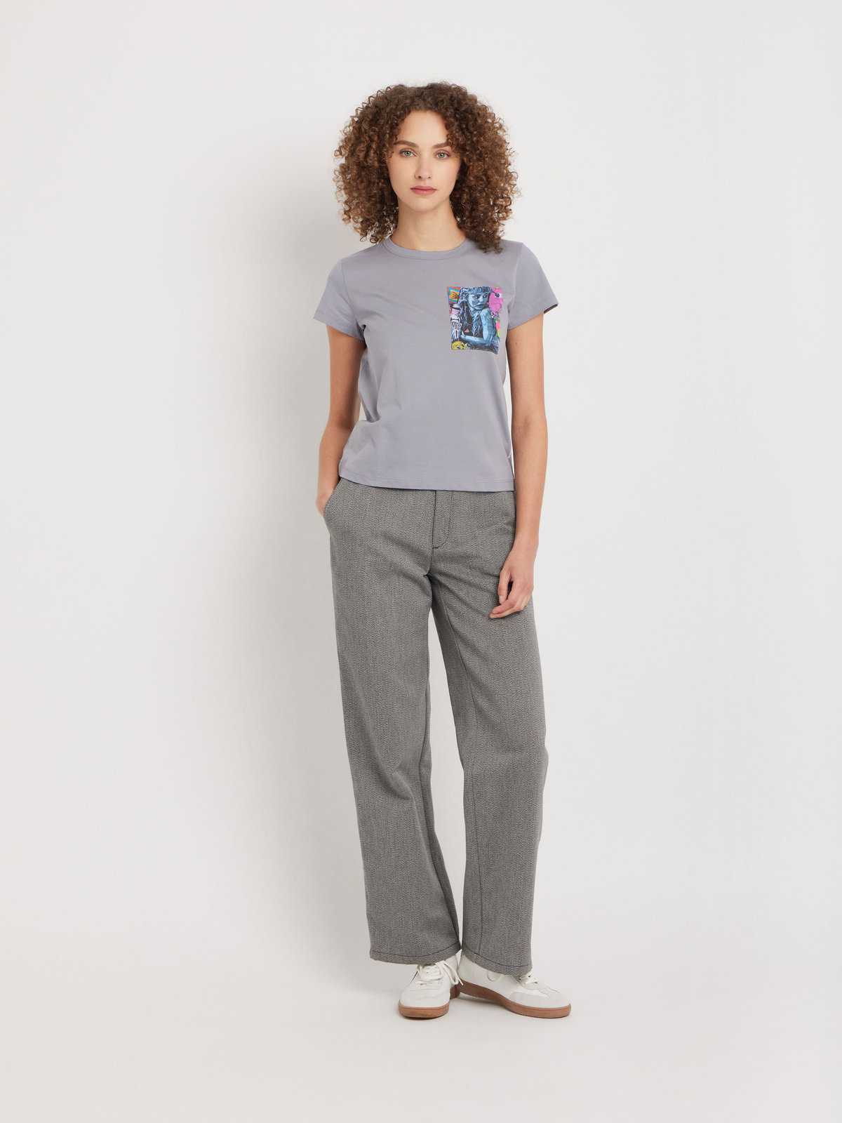 FEMME ウィメンズ オーガニックコットン フォトプリント 半袖 Tシャツ グレー