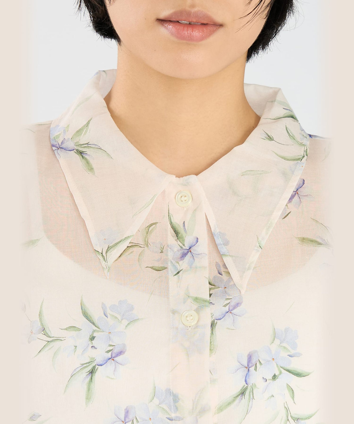 FEMME ウィメンズ フローラル プリント コットン 長袖 ブラウス "Fine" アイボリー