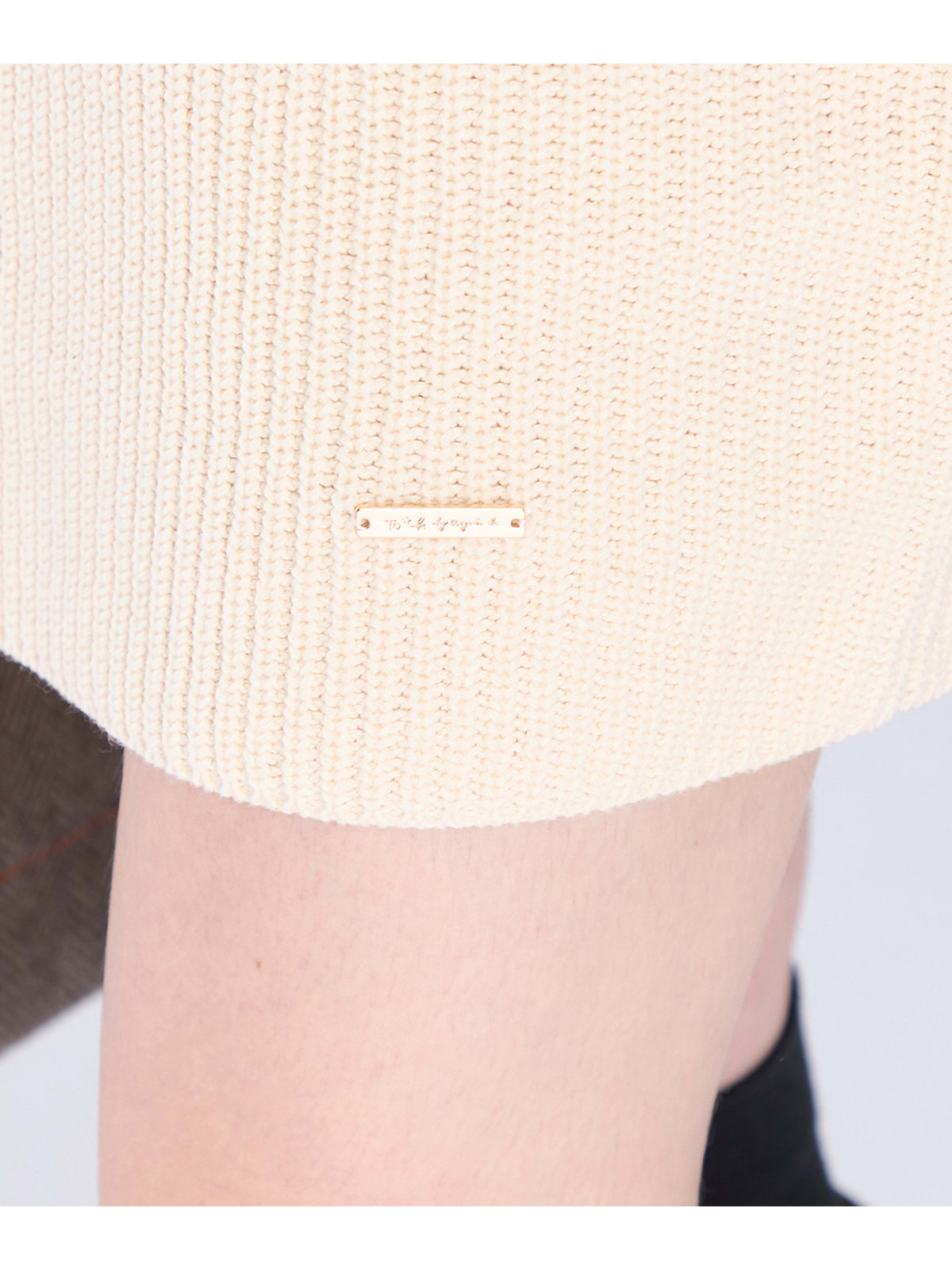 To b. by agnès b. 【Outlet】ボトルネック ニット ワンピース ホワイト