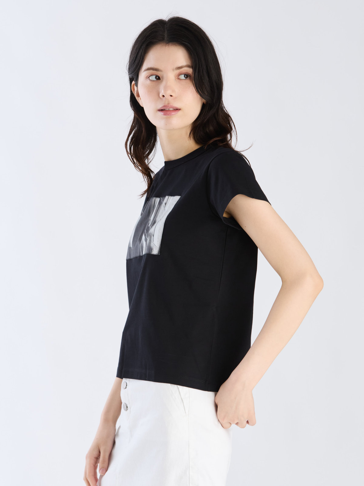 FEMME ウィメンズ コットン プリント 半袖 アーティスト Tシャツ ”Hugo Naccache” ブラック