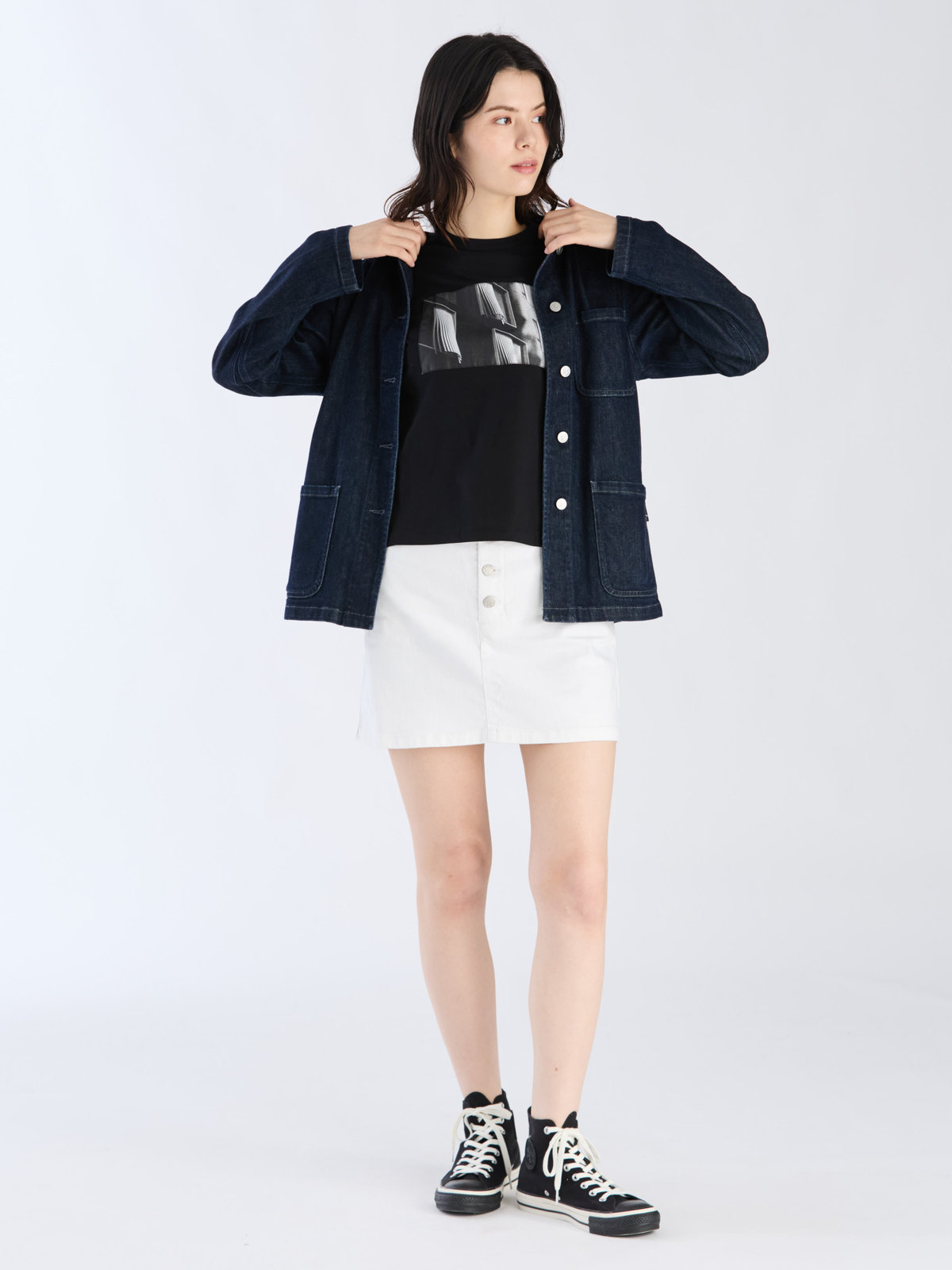 FEMME ウィメンズ コットン プリント 半袖 アーティスト Tシャツ ”Hugo Naccache” ブラック