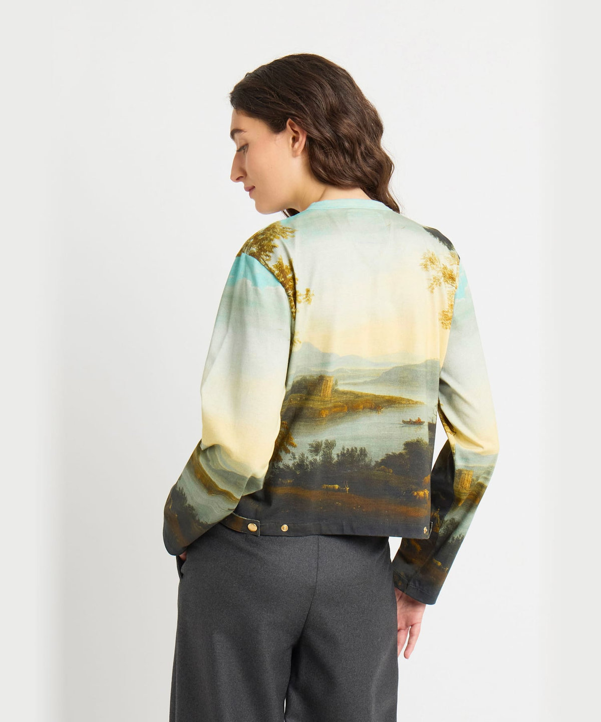 FEMME ウィメンズ agnes b. x Le Louvre フォトプリント コットン 長袖 カーディガン "Paysage avec un berger" マルチ