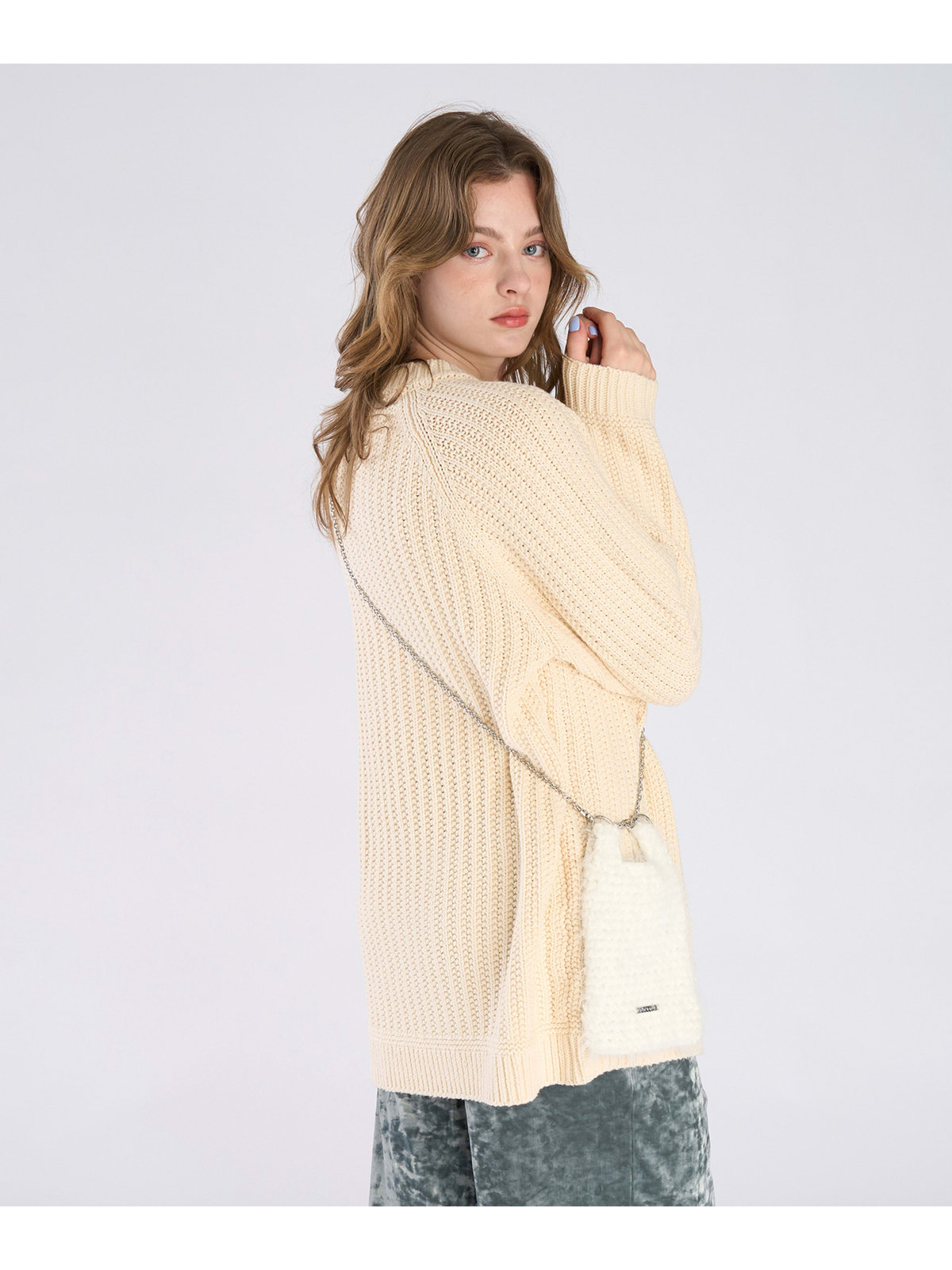 To b. by agnès b. 【Outlet】ラグランスリーブ ニット プルオーバー ホワイト