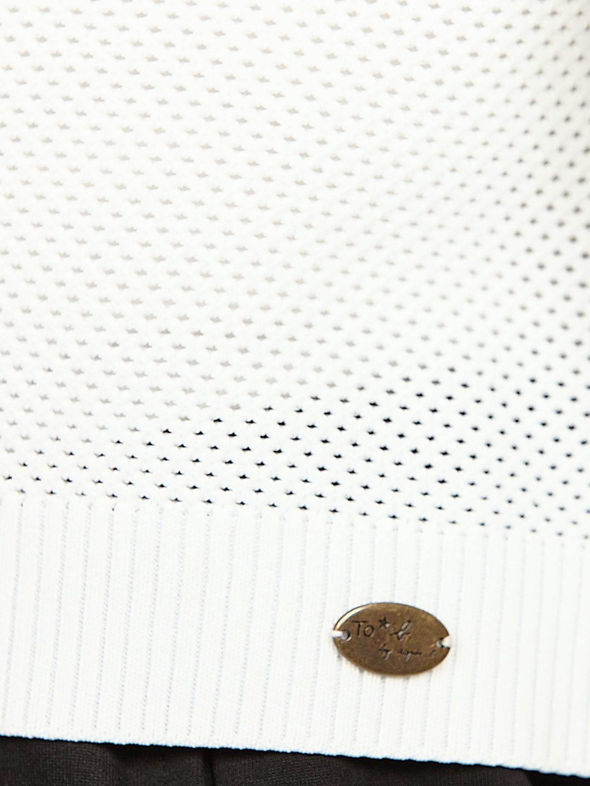 To b. by agnès b. 【Outlet】ライトメッシュニットプルオーバー ホワイト