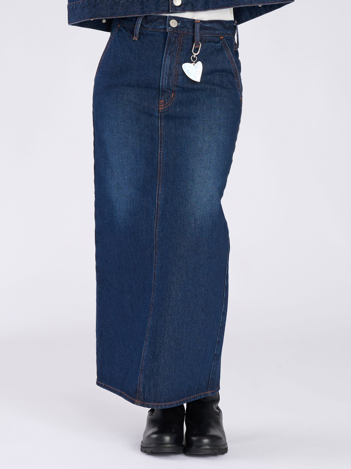 To b. by agnès b. To b. by agnes b. × NEEDBY heritage DENIM LONG SK ネイビー