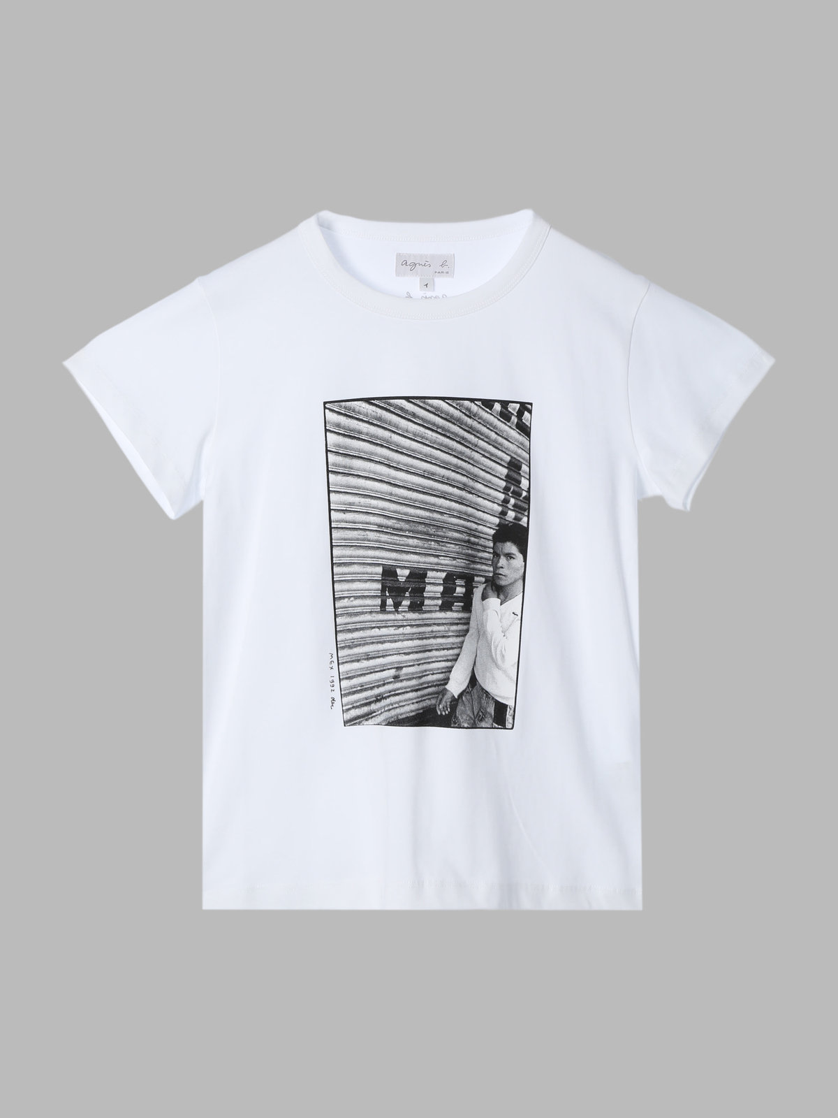 FEMME ウィメンズ コットン フォトプリント 半袖 アーティスト Tシャツ ”Mark Cohen” ホワイト