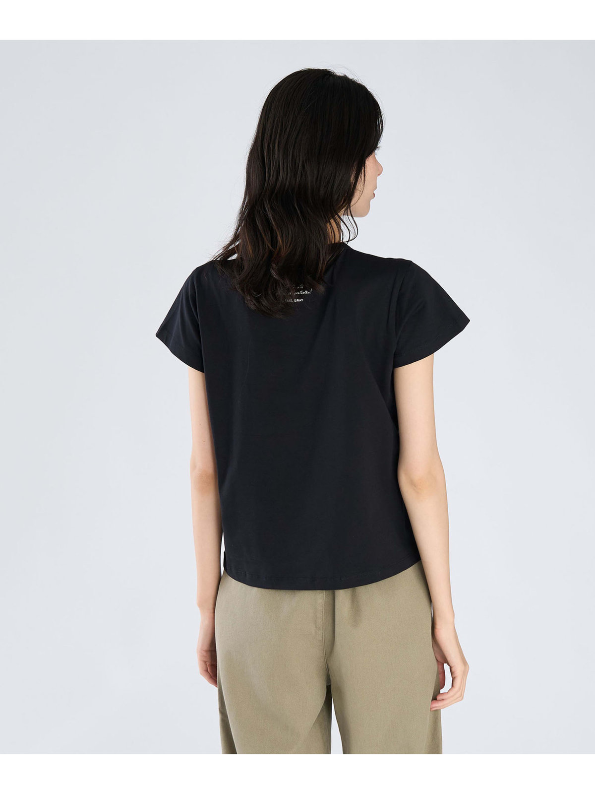 FEMME ウィメンズ プリント コットン 半袖 アーティスト Tシャツ "Rafael Gray" ブラック