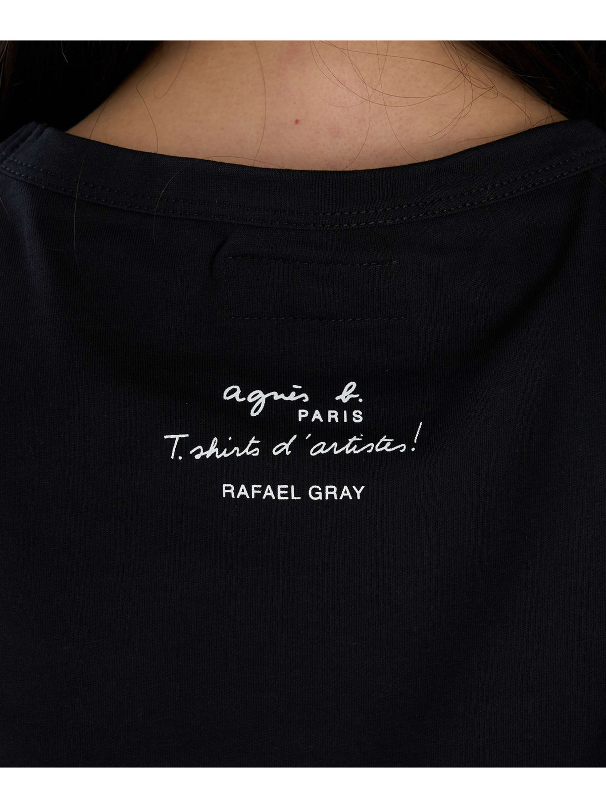 FEMME ウィメンズ プリント コットン 半袖 アーティスト Tシャツ "Rafael Gray" ブラック