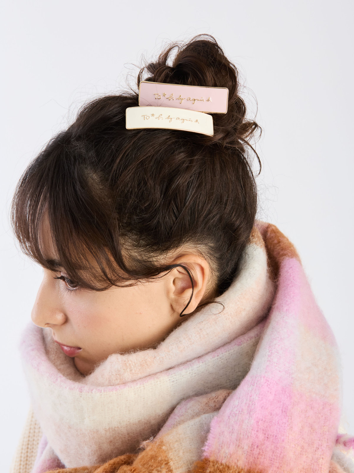 To b. by agnès b. カラー エポキシ ヘアバレッタ ピンク