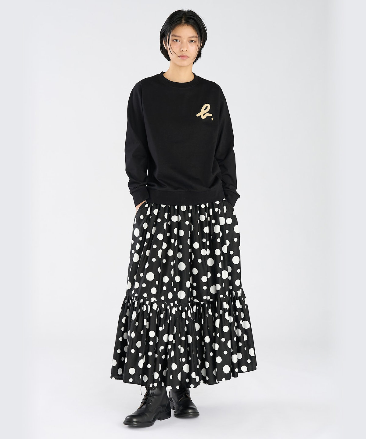 FEMME ウィメンズ "b."ロゴ コットン 長袖 スウェット ブラック