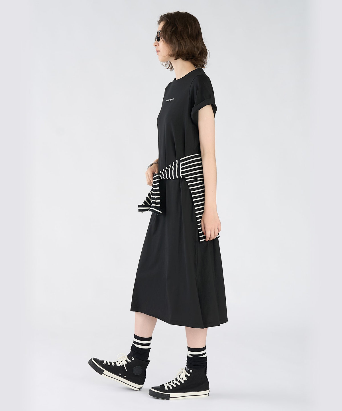 To b. by agnès b. ロゴ プリント コットン 半袖 ロング ワンピース ブラック