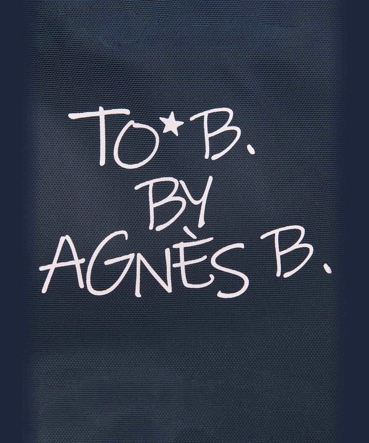 To b. by agnès b. マルチカラー ロゴ ポーチ ネイビー