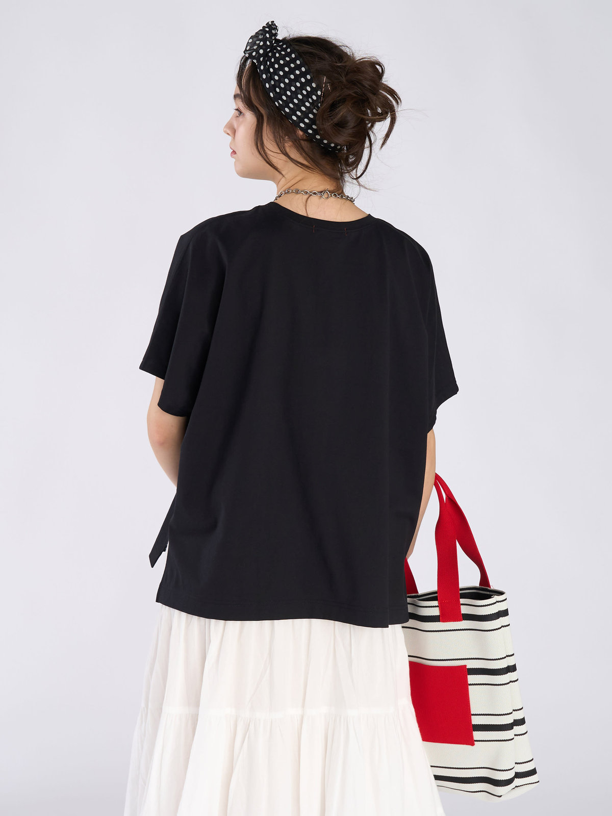 To b. by agnès b. To b. by agnes b. × NEEDBY heritage TO B. OR NOT TO B. BIG TS ブラック