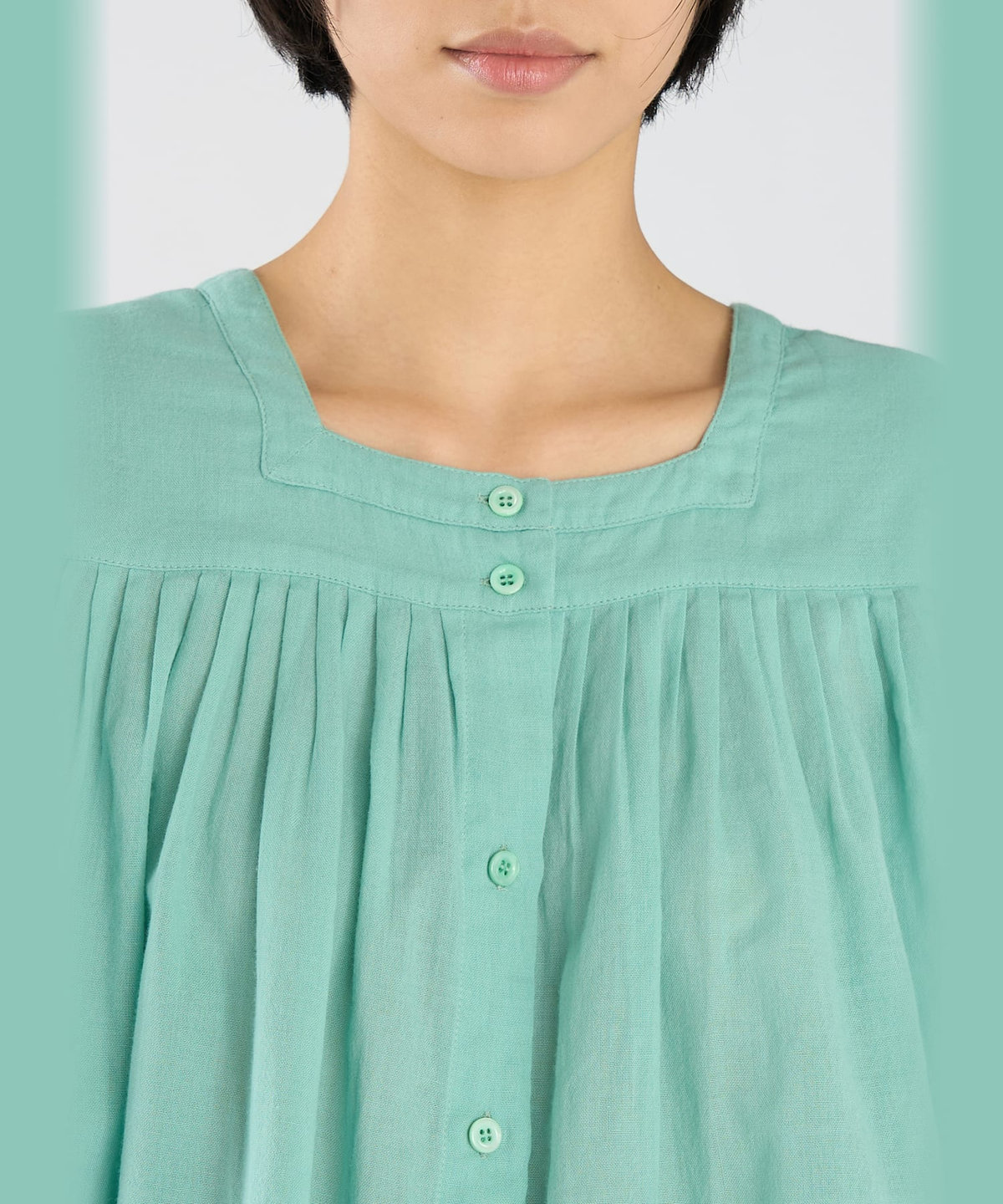 FEMME ウィメンズ ガーゼ調コットン スクエアネック 長袖 ブラウス "Angus" ライトグリーン