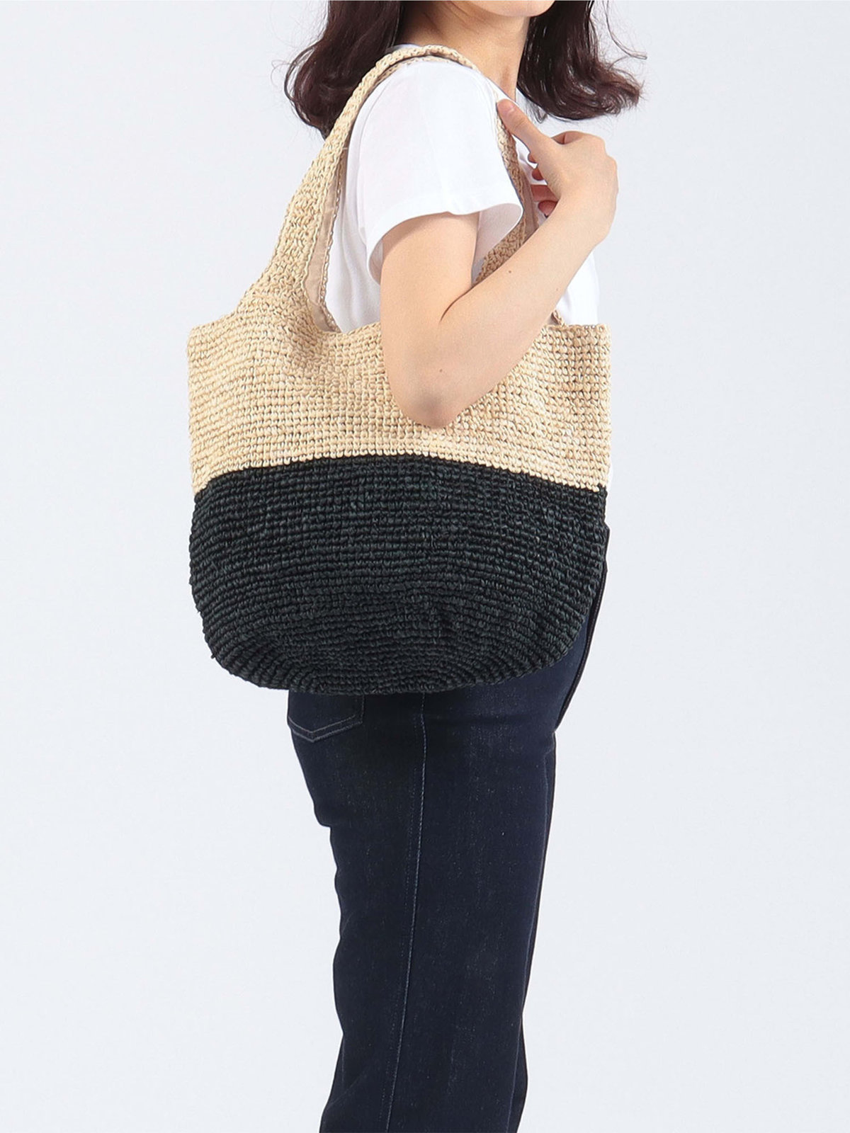 VOYAGE ウィメンズ バッグ＆ウォレット ラフィアトートバッグ SAX01A-01 ブラック