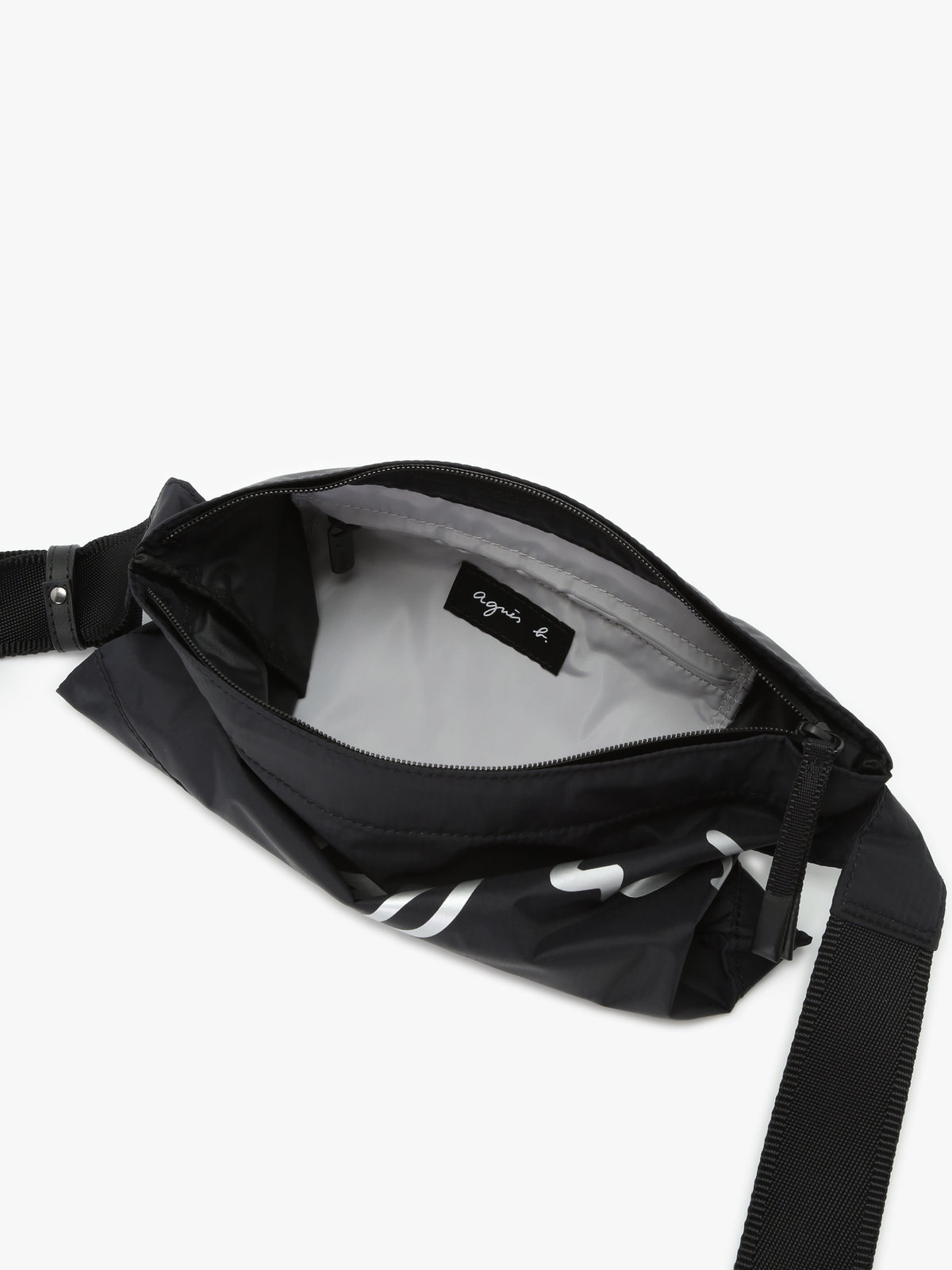 VOYAGE メンズ バッグ＆ウォレット ナイロンショルダーバッグ”Air” XAH03-03 ブラック