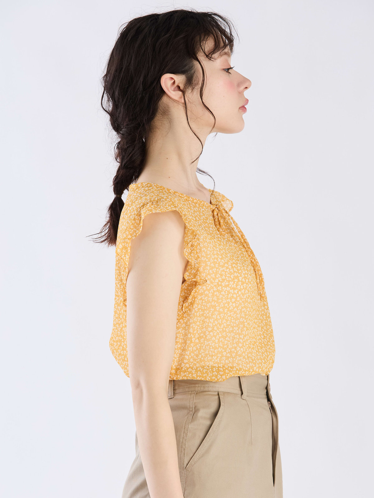 To b. by agnès b. 【Outlet】クローバープリントフリルブラウス イエロー