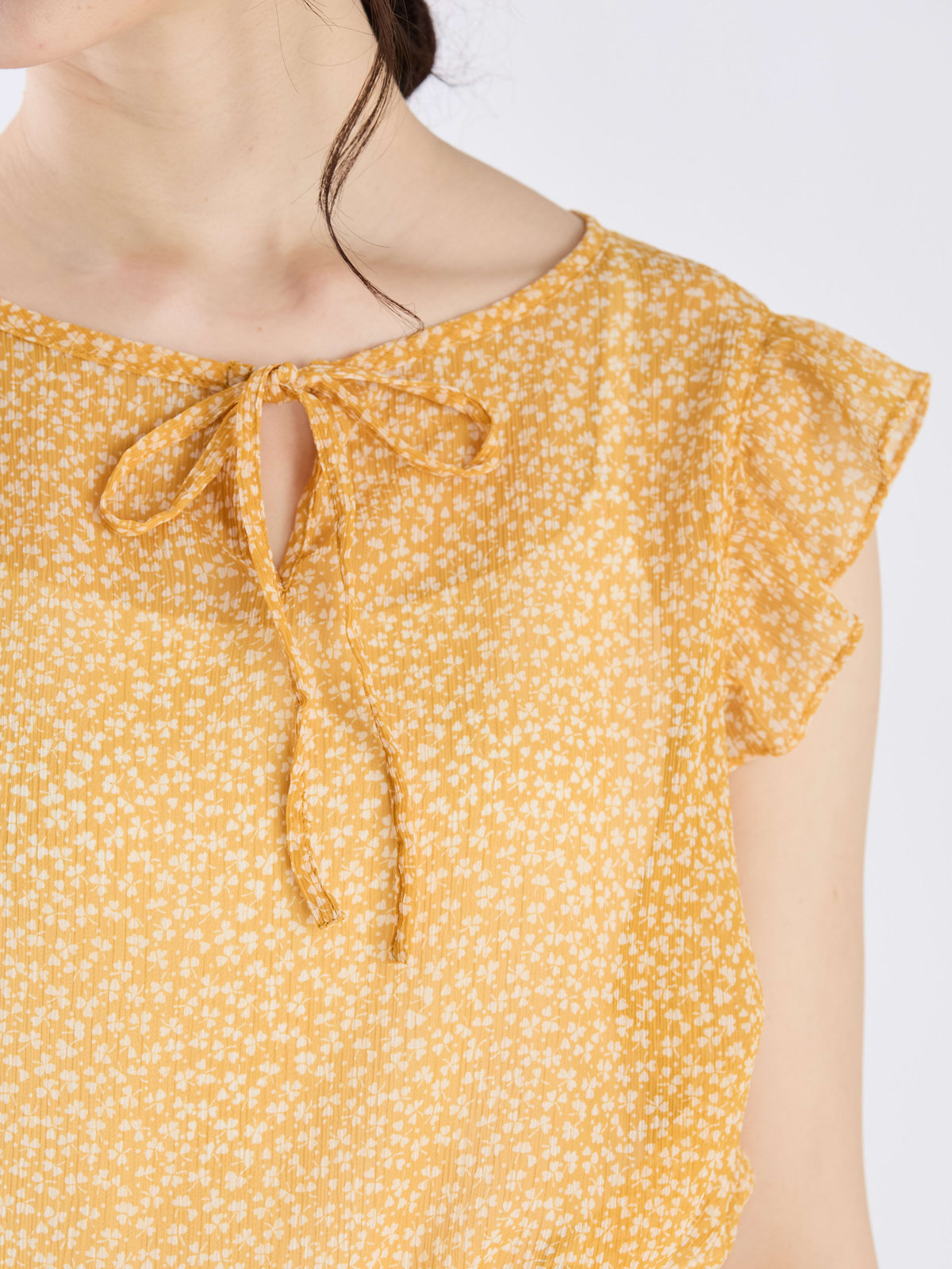 To b. by agnès b. 【Outlet】クローバープリントフリルブラウス イエロー