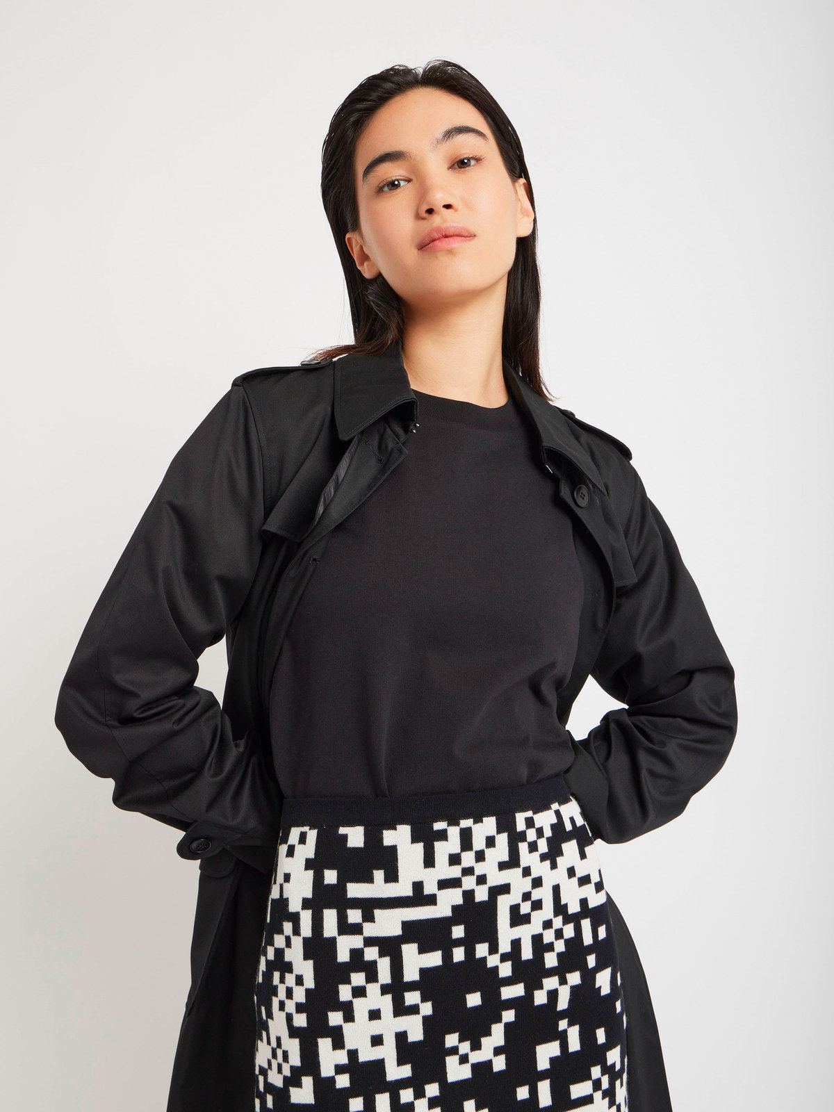 FEMME ウィメンズ コットン 半袖 Tシャツ ”Christof” ブラック