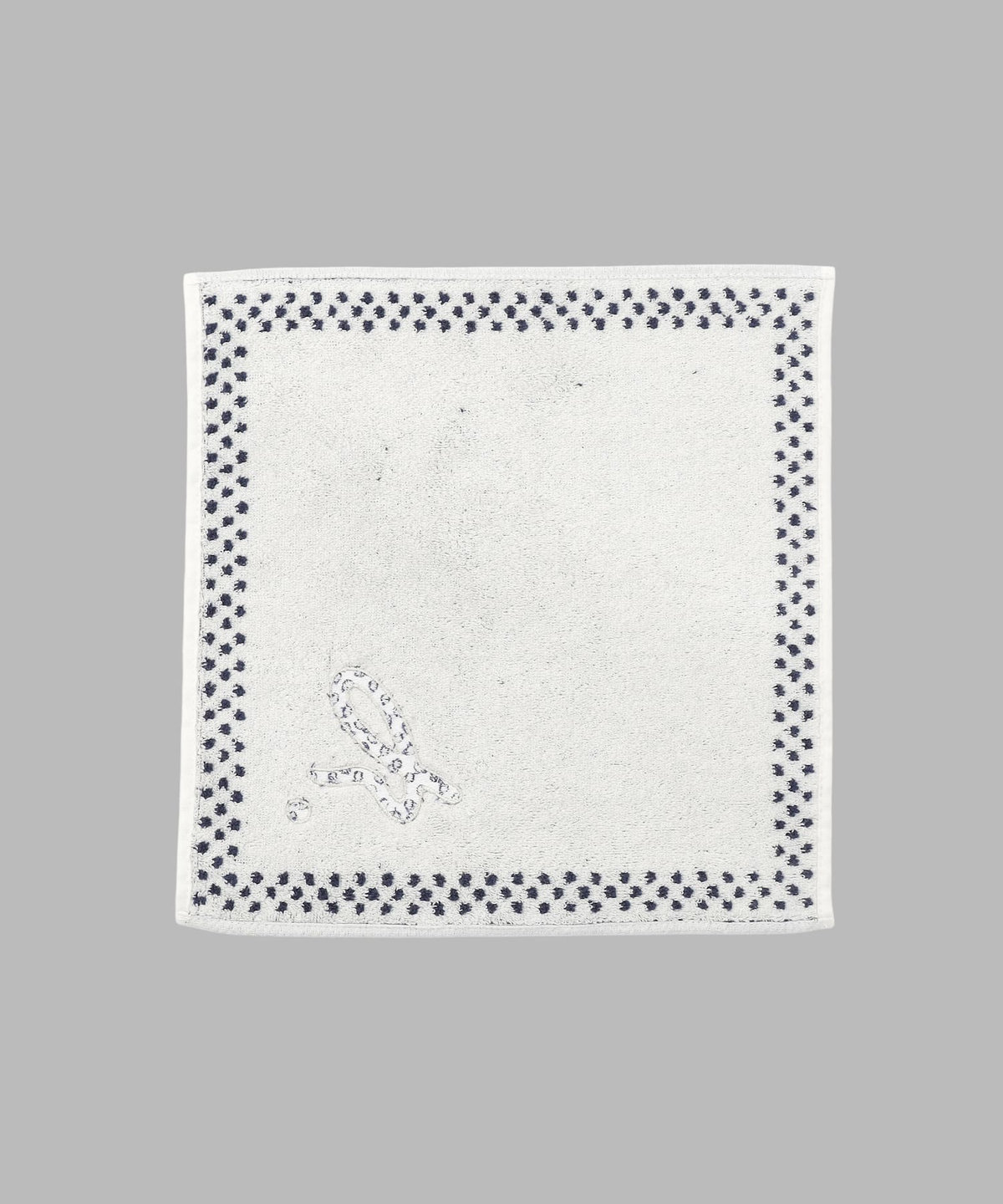 FEMME ウィメンズ "b."ロゴ ドット ハンカチ ブルー系その他