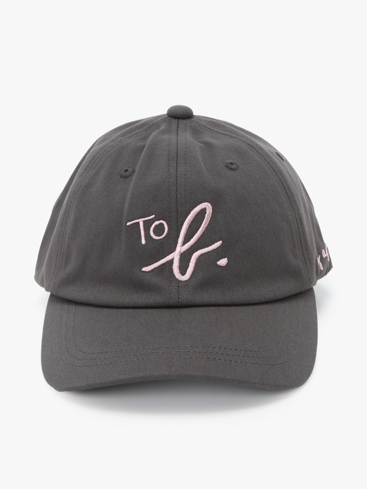 To b. by agnès b. ”To b.” ビッグロゴ 刺繍 キャップ チャコールグレー
