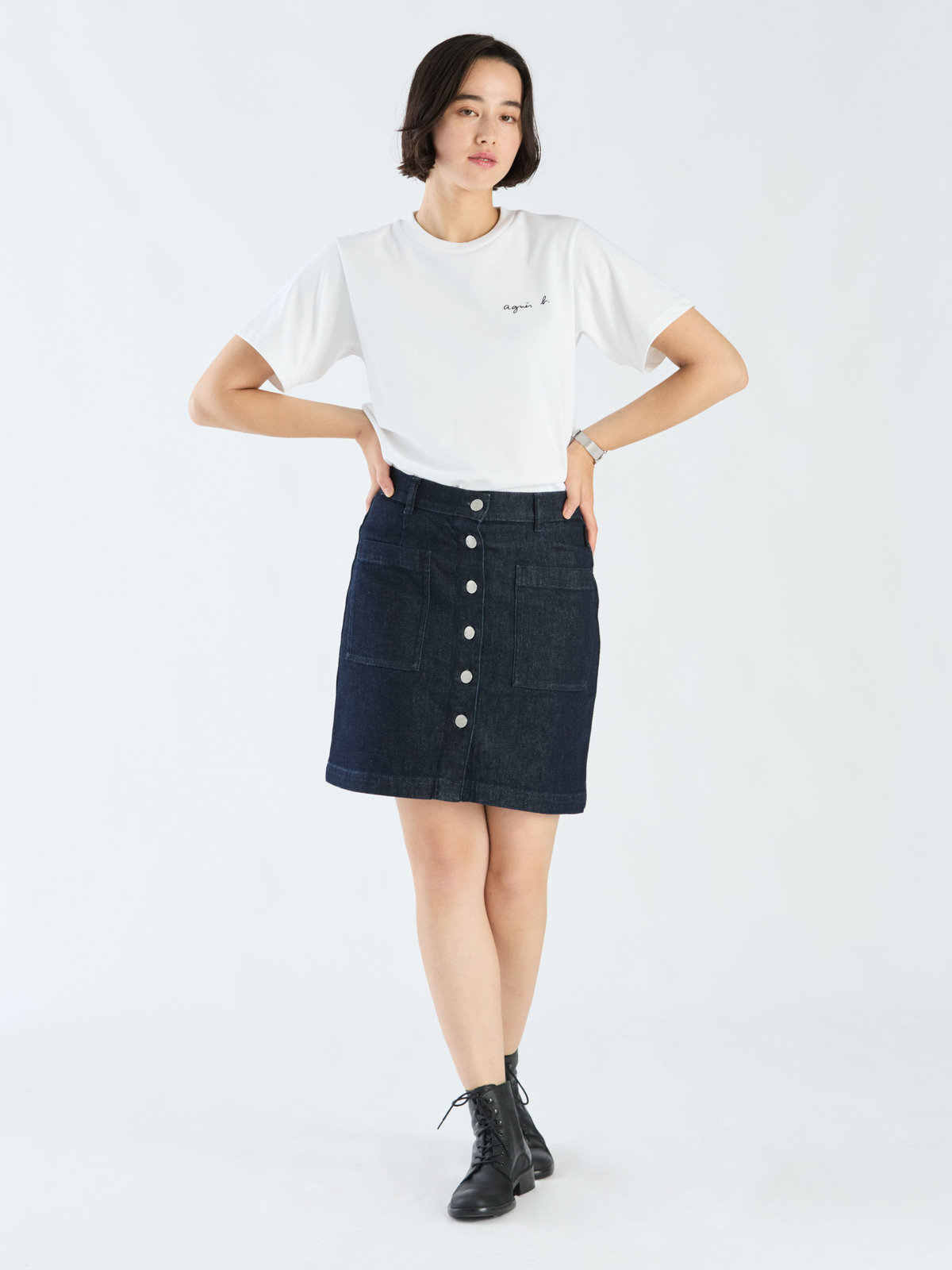 FEMME ウィメンズ ミニロゴ コットン 半袖 Tシャツ "Christof" ホワイト