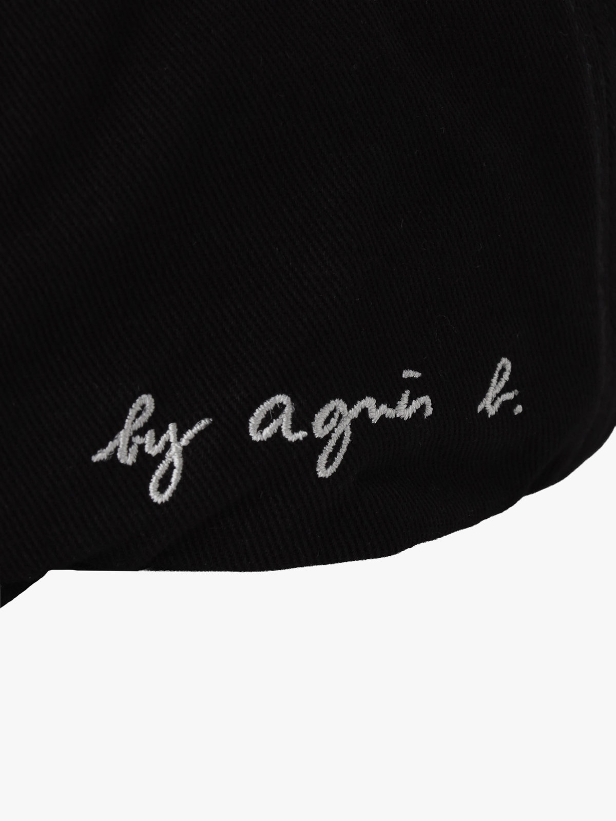 To b. by agnès b. ロゴ刺繍 キャップ ブラック