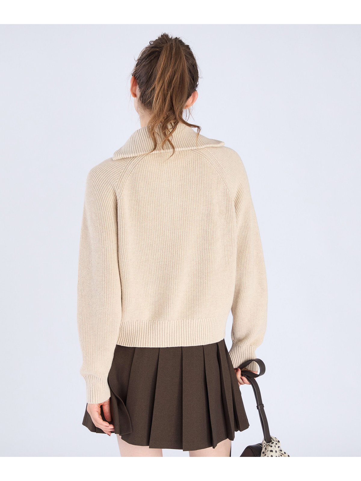 To b. by agnès b. 【Outlet】ハーフジップ ニット プルオーバー ベージュ