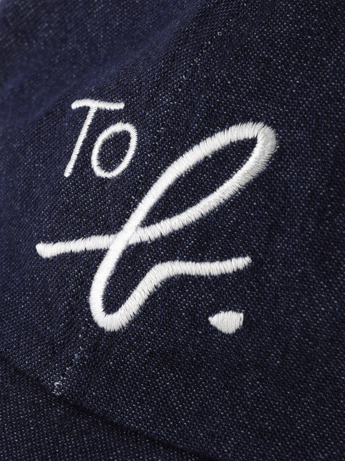 To b. by agnès b. ロゴ刺繍 キャップ ネイビー