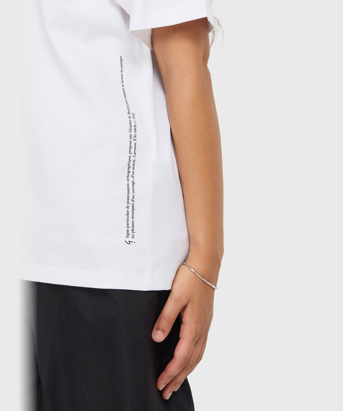 FEMME ウィメンズ アイコニック オーガニックコットン 半袖Tシャツ "Point d'Ironie" ホワイト
