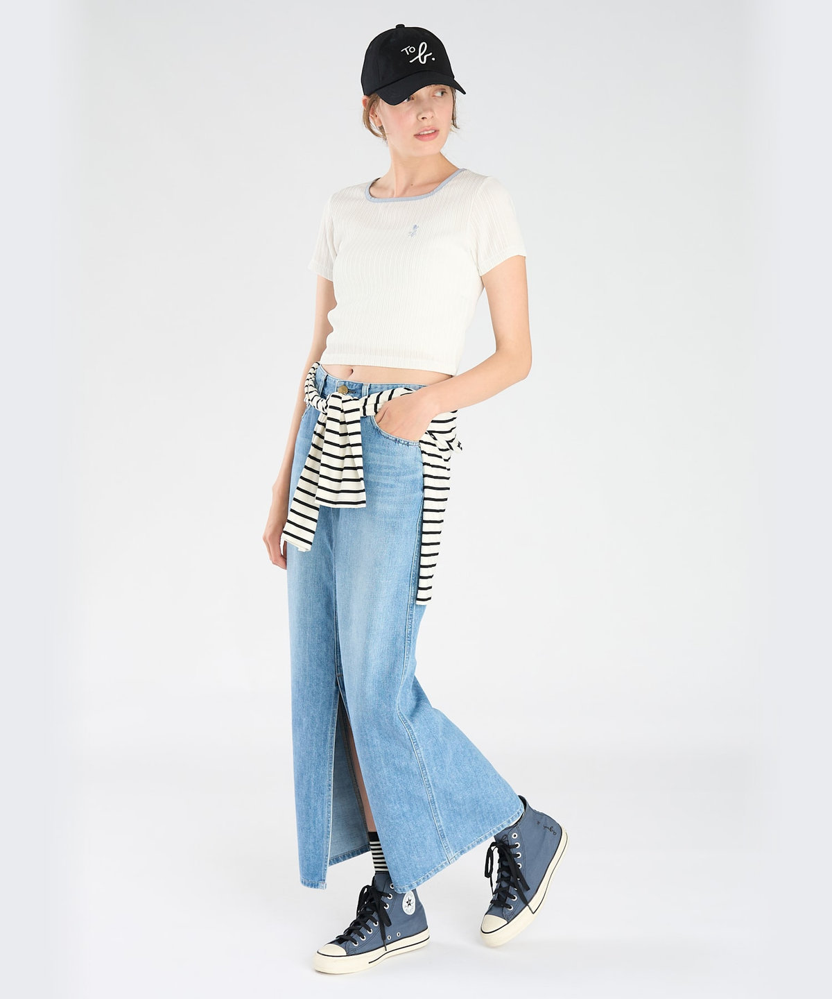 To b. by agnès b. ハート ロゴ コンパクト Tシャツ ホワイト