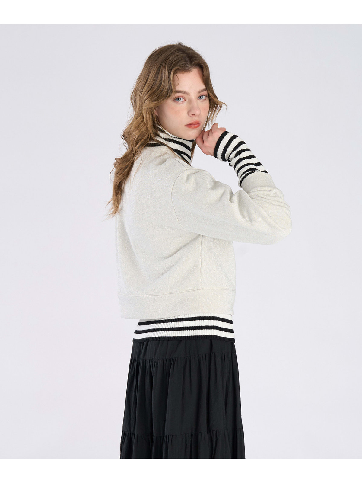 To b. by agnès b. 【Outlet】グリッター ジャージー スウェットプルオーバー ライトグレー
