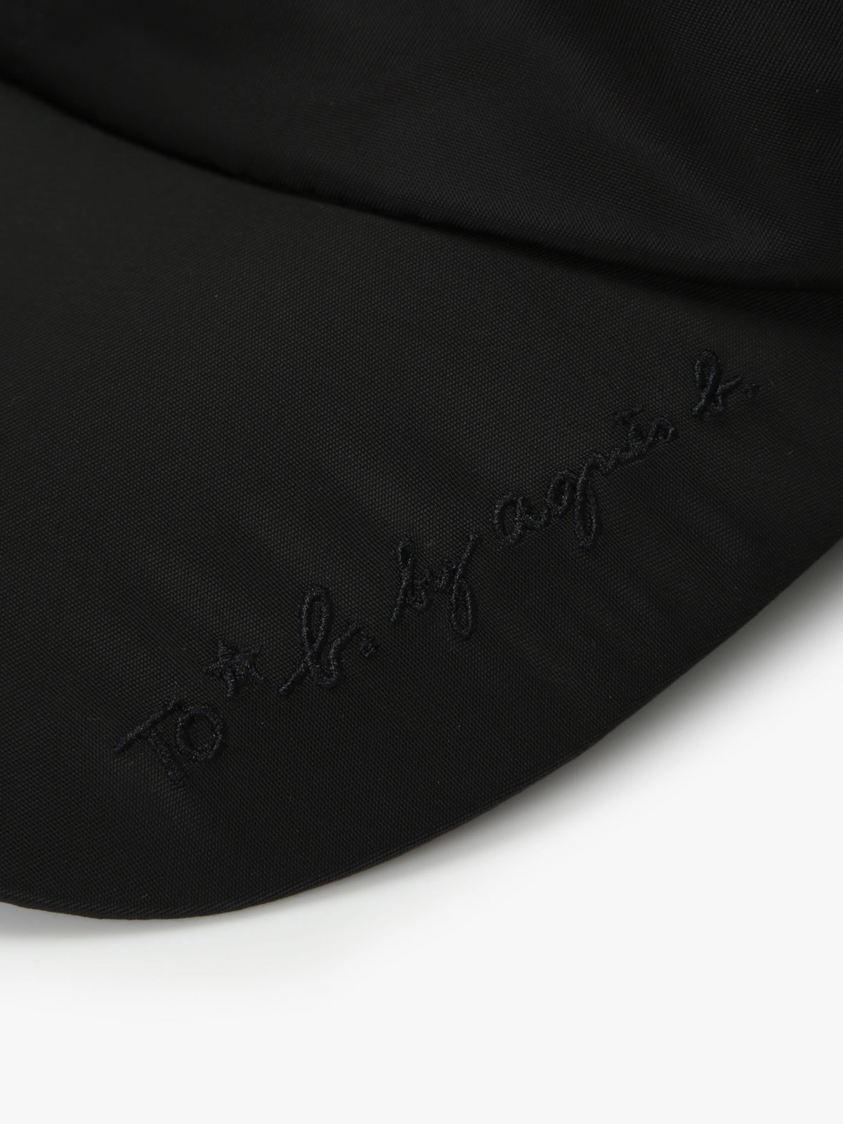 To b. by agnès b. ロゴ刺繍 キャップ ブラック