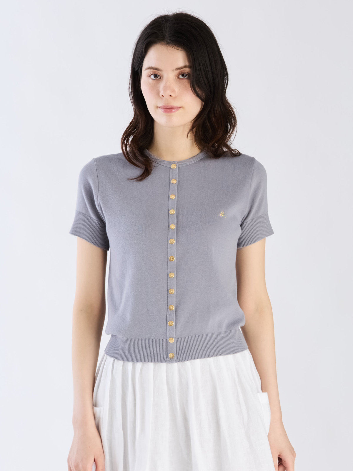 FEMME ウィメンズ "b."ロゴ刺繍 コットンニット 半袖 カーディガンプレッション "Swing" グレー