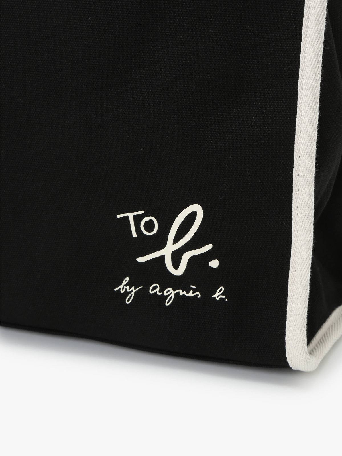 To b. by agnès b. WEB限定 ロゴ コットン スクエア トートバッグ ブラック