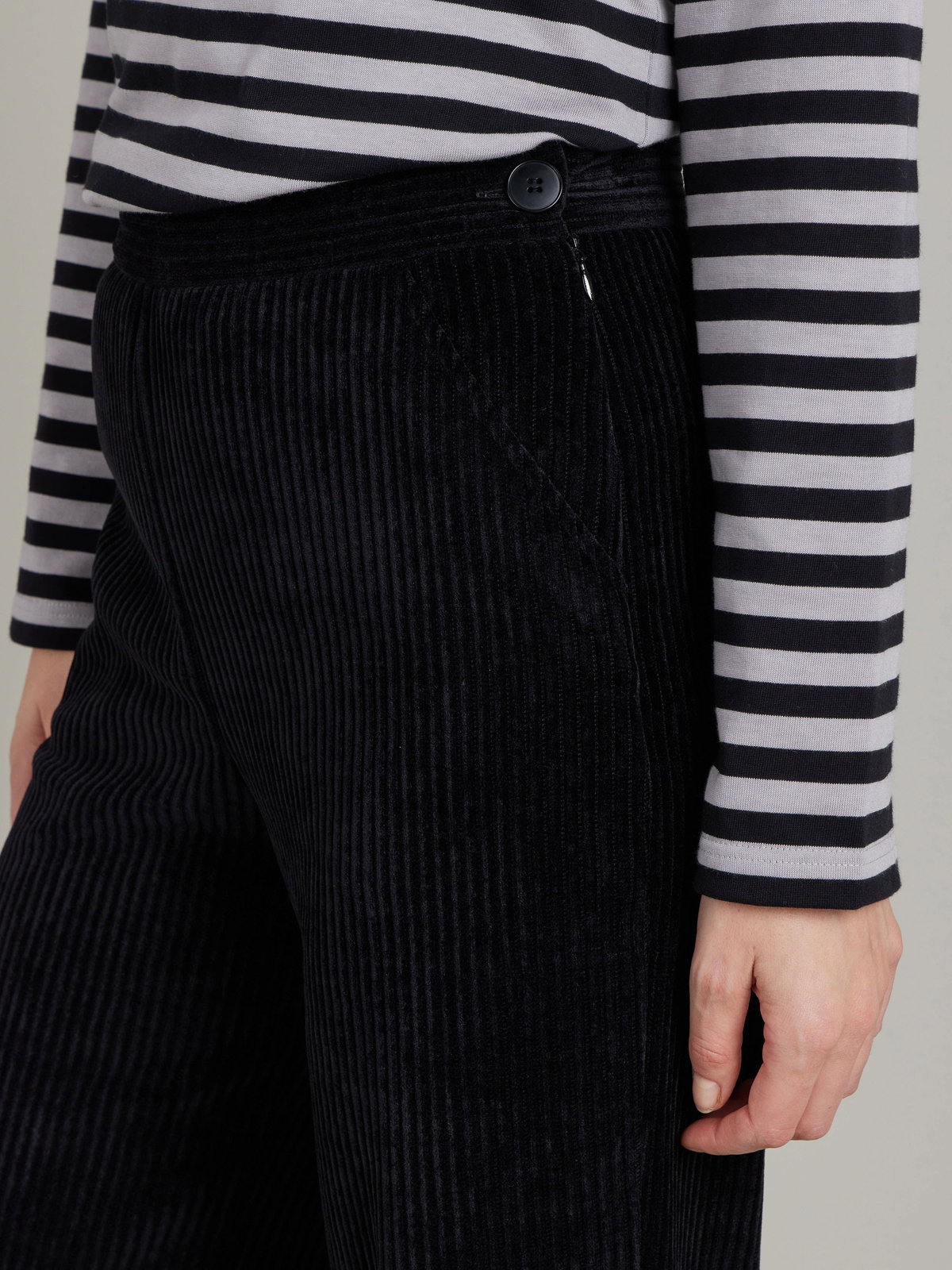 FEMME ウィメンズ 【Outlet】コーデュロイ フレアパンツ "Sailor" ブラック