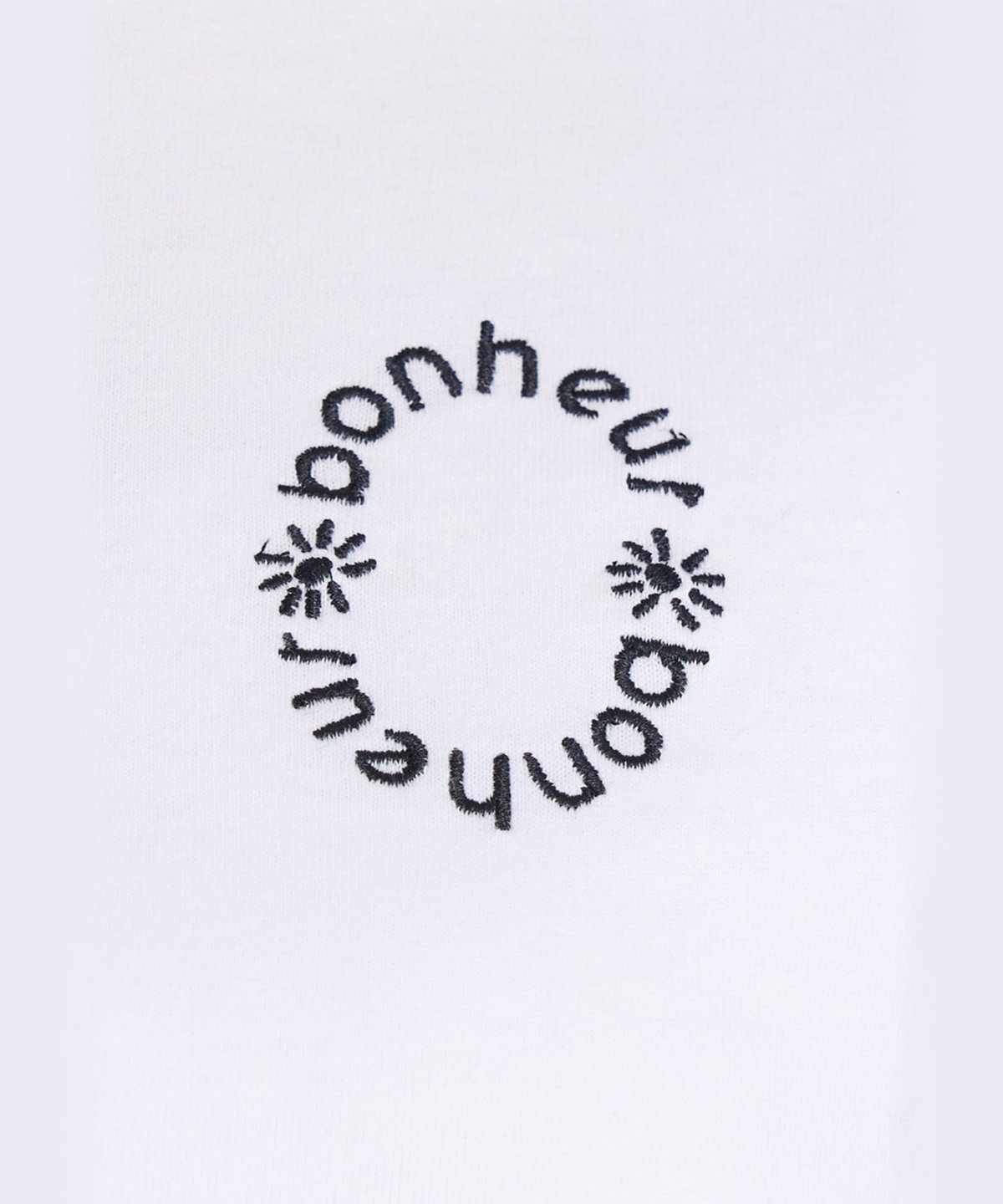 To b. by agnès b. メッセージ 刺繍 コットン 半袖 Tシャツ "Bonheur" ホワイト