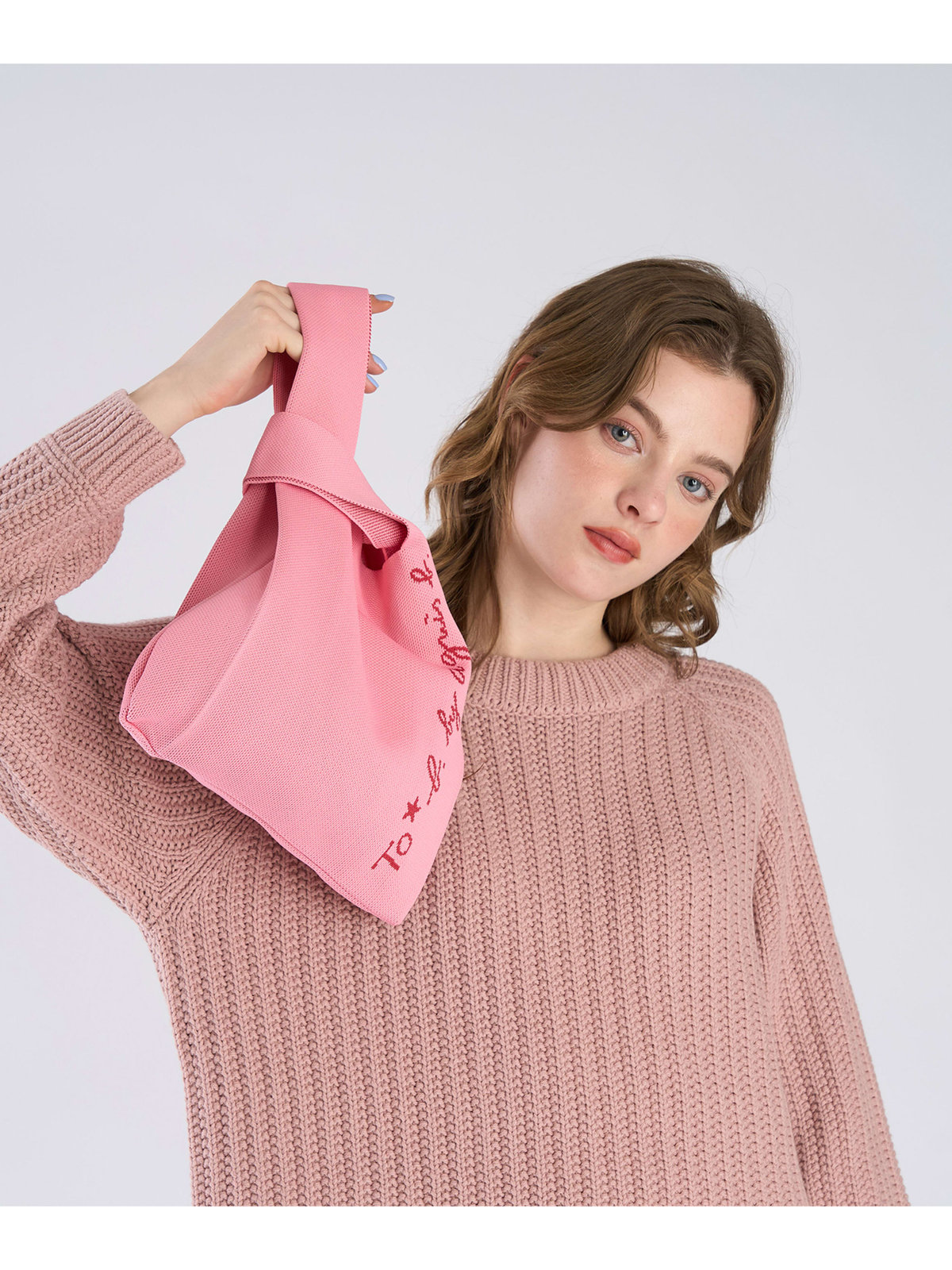 To b. by agnès b. ニット ロゴ トートバッグ ピンク