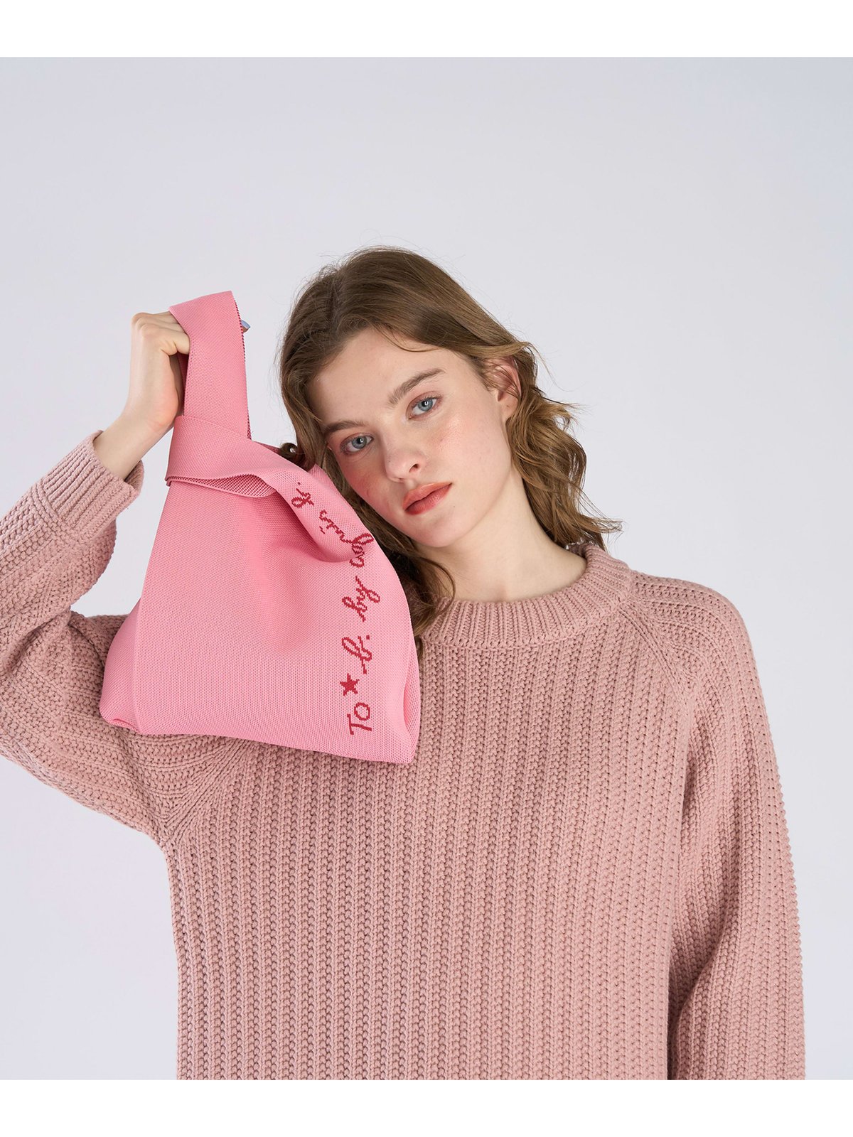 To b. by agnès b. ニット ロゴ トートバッグ ピンク