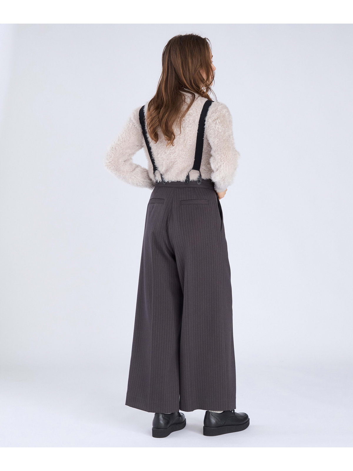 To b. by agnès b. 【Outlet】ウール調 ストライプ サスペンダーパンツ グレー