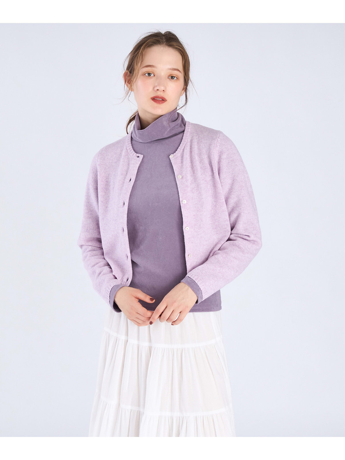 To b. by agnès b. 【Outlet】ウール フラワーボタン カーディガン パープル