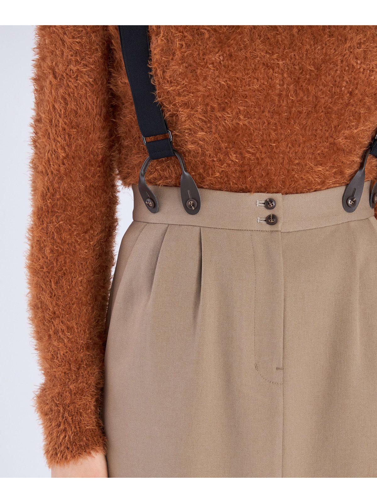 To b. by agnès b. 【Outlet】ウール調 サスペンダー スカート ベージュ