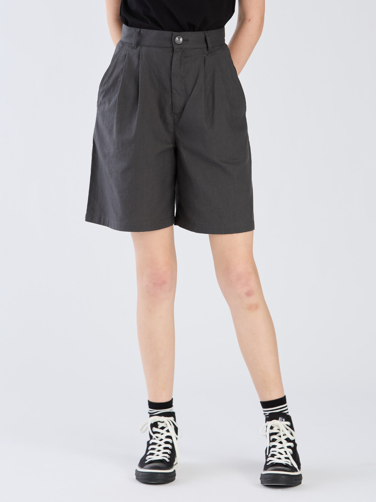 To b. by agnès b. 【Outlet】コットン ショートパンツ チャコールグレー