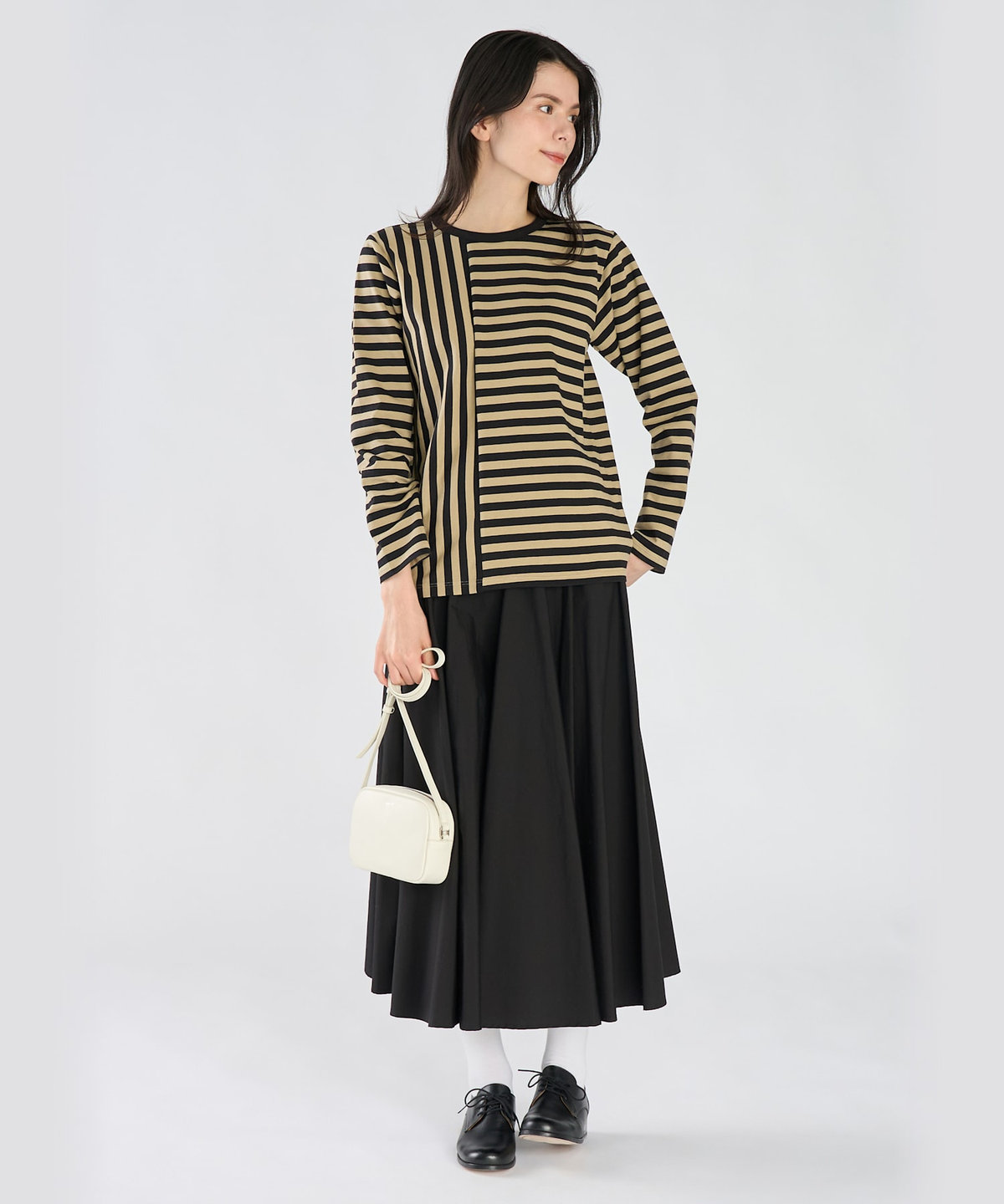 FEMME ウィメンズ 【by R 限定品】agnes b. 細ボーダーxストライプ コットン 長袖 Tシャツ "Haru" ベージュ×ブラック